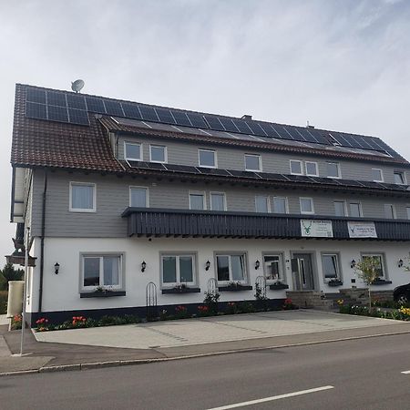 Alter Hirsch Hotel Pfalzgrafenweiler Exterior photo
