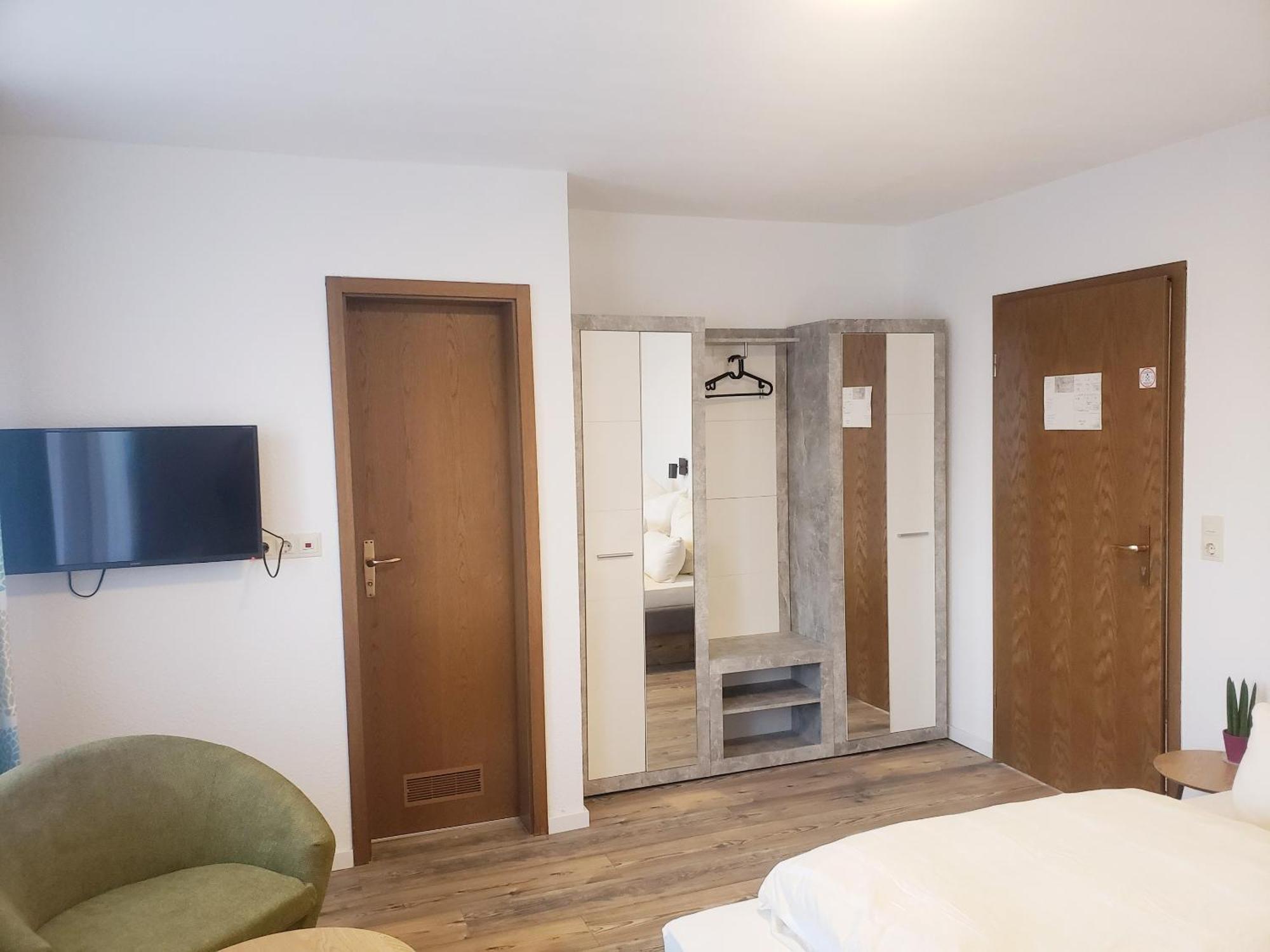 Alter Hirsch Hotel Pfalzgrafenweiler Room photo